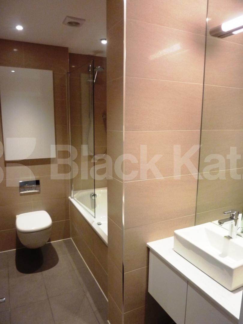 			New Instruction, 2 Bedroom, 1 bath, 1 reception Flat			 York Way, ISLINGTON / KINGS CROSS